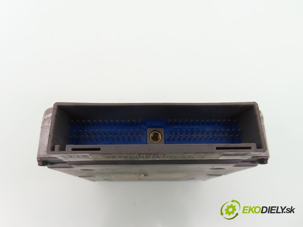 FORD TRANSIT Furgon (FA_ _) FURGON 2002 66,00 2.4 DI (FAA_, FAB_, FAC_, FAD_) - D2FA 2402,00 Riadiaca jednotka Motor YC1A12A650JA