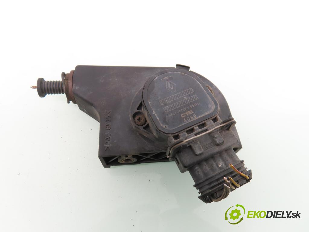 RENAULT SCENIC I (JA0/1_) MINIVAN 2001 72,00 1.9 dTi (JA0N) - F9Q 731 1870,00 potenciometr plynového pedálu 7700431918 (Potenciometr plynového pedálu)