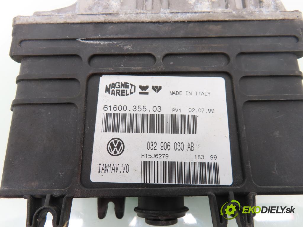 VW POLO (6N1) HB 1999 55,00 75 1.6 - AEA 1598,00 Riadiaca jednotka Motor 032906030AB ; 6160035503