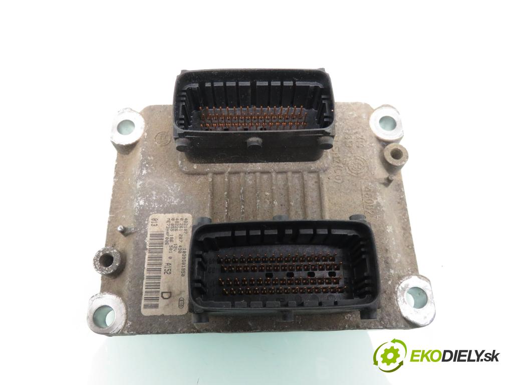 FIAT SIENA (178_) / ALBEA SEDAN 2004 59,00 1.2 - 188 A5.000 1242,00 spinačka / imobilizéra IMMO / Riadiaca jednotka 0261207490 ; 1039S01950 ; 15345181