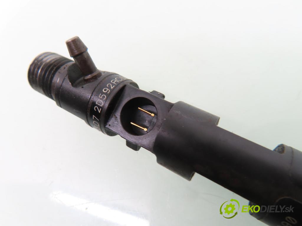 RENAULT KANGOO (KC0/1_) KOMBIVAN 2006 60,00 1.5 dCi 80 - K9K 702 1461,00 vstrekovač EJBR04001D ; 8200567290 ; 8200049873 (Vstrekovač paliva)