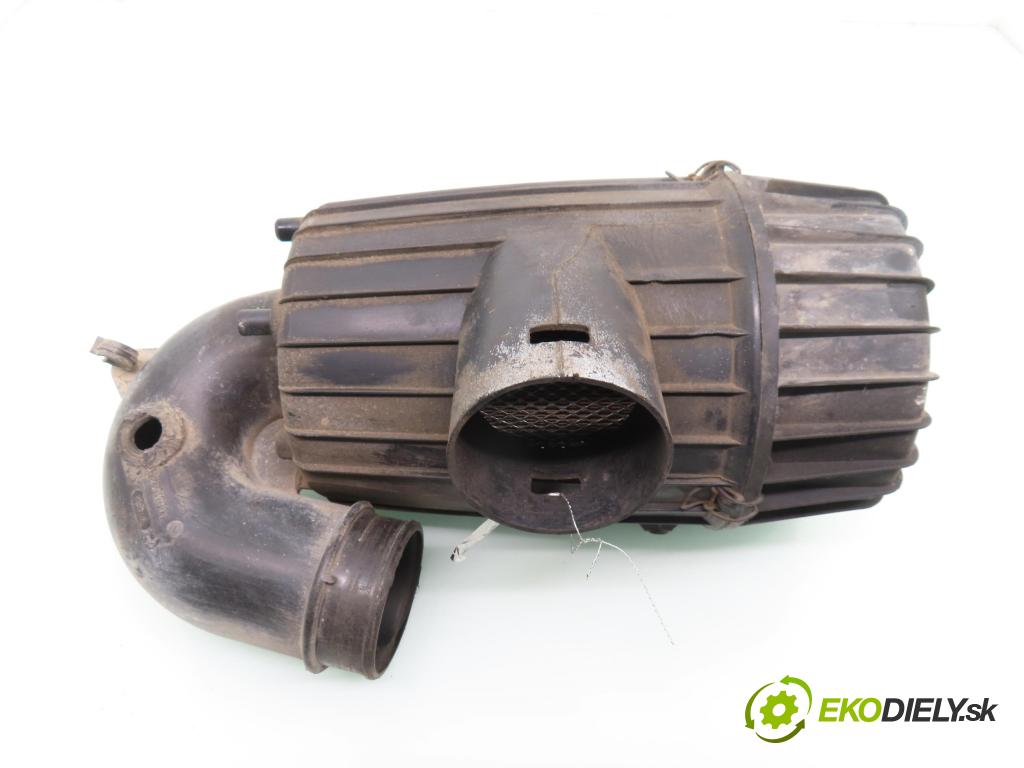 IVECO DAILY III skrzynia FURGON 2005 100,00 35 C 14, 35 S 14 - F1AE0481M 2287,00 Obal filtra vzduchu 500315949 ; 500315951 (Obal vzduchového filtra)