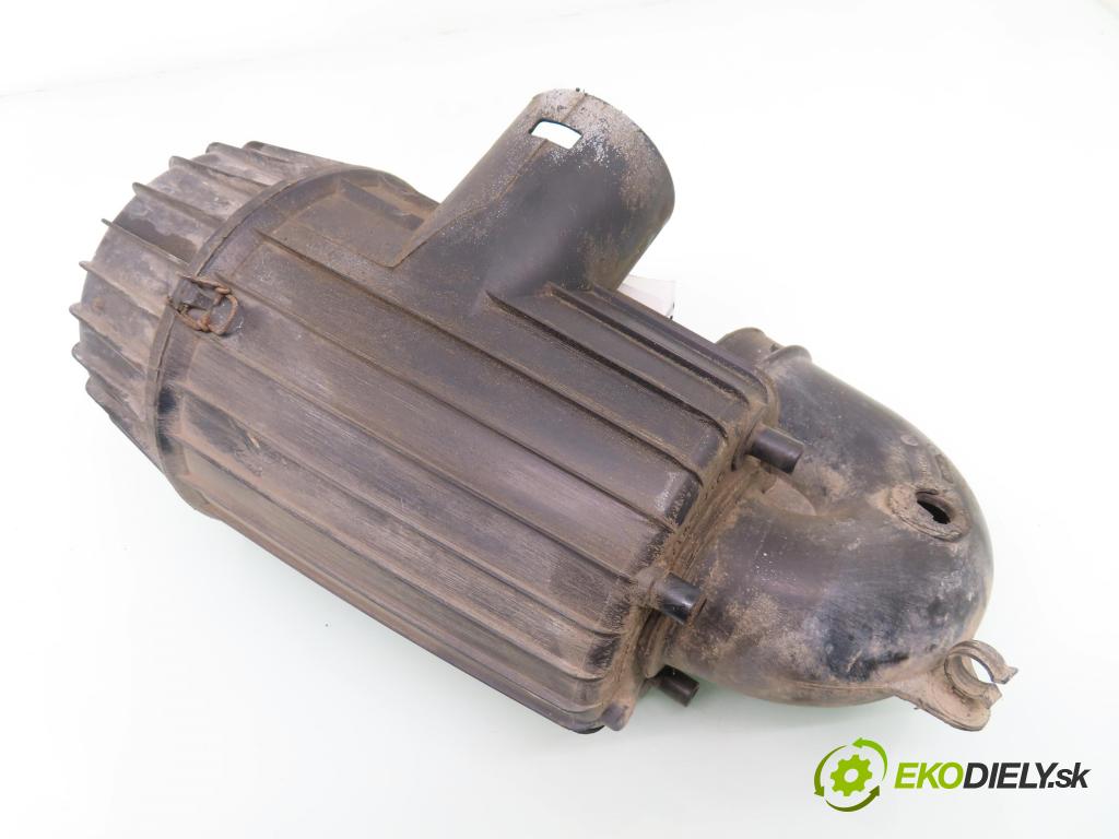 IVECO DAILY III skrzynia FURGON 2005 100,00 35 C 14, 35 S 14 - F1AE0481M 2287,00 Obal filtra vzduchu 500315949 ; 500315951 (Obal vzduchového filtra)