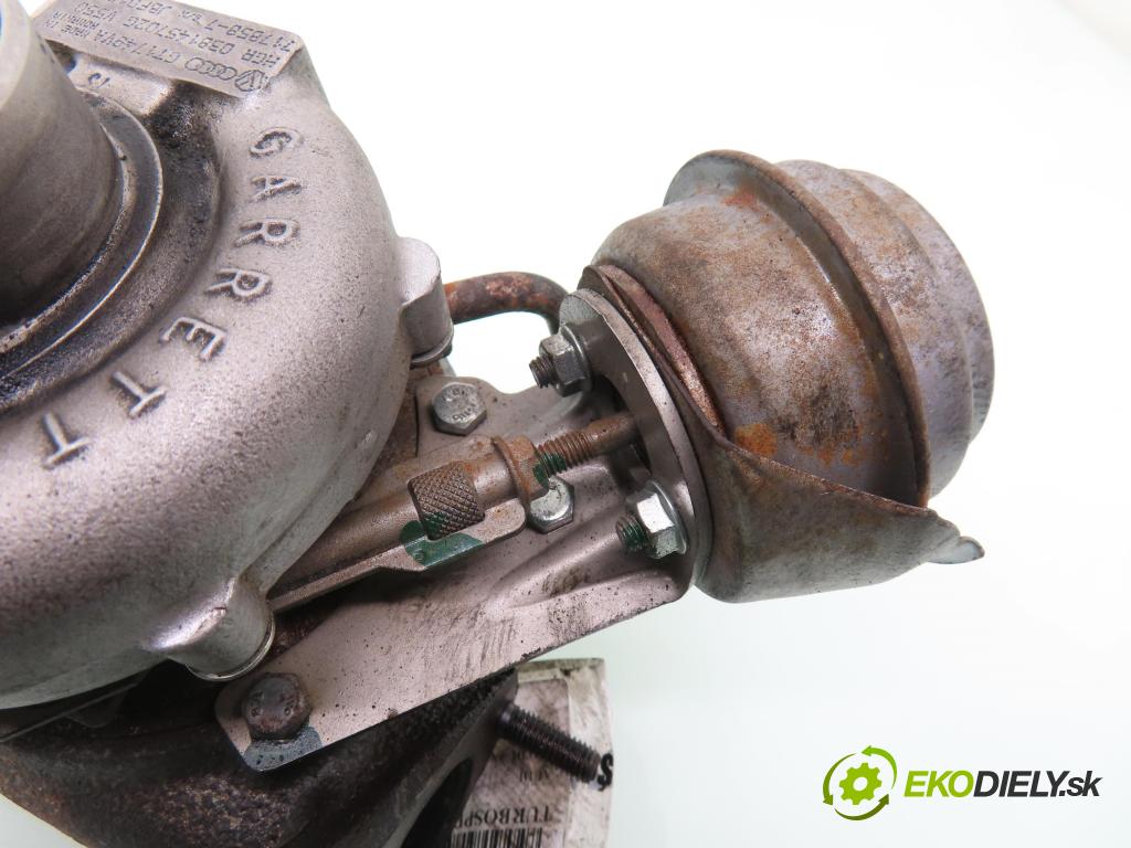 AUDI A4 (8D2, B5) SEDAN 1996 81,00 1.9 TDI - AVG 1896,00 RYCHLONABÍJEČKA: 038145702G ; GT1749V (Kompletní turbodmychadlo)