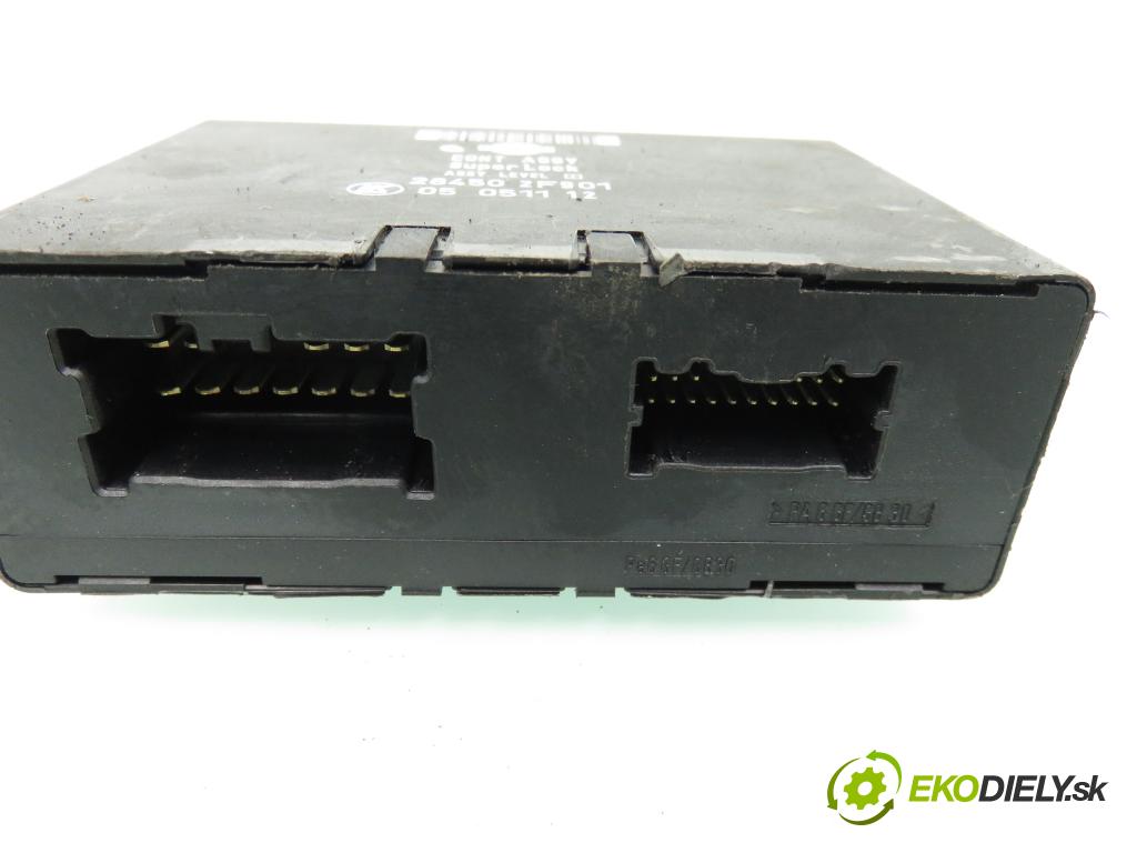 NISSAN PRIMERA (P11) LIFTBACK 1996 73,00 1.6 16V - GA16DE 1597,00 spinačka / imobilizéra IMMO / Riadiaca jednotka 237103J300 ; 284502F901
