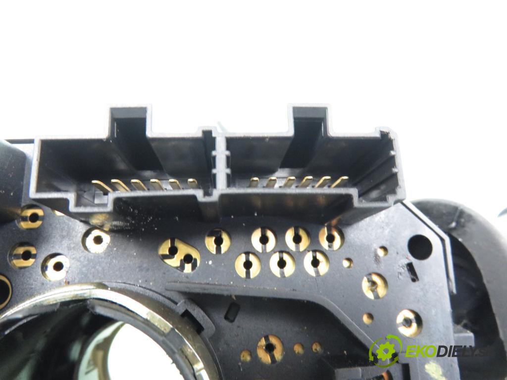 FIAT STILO (192_) HB 2005 85,00 1.9 JTD 115 - 192 A1.000 1910,00 páčka/prepínač 07353682470