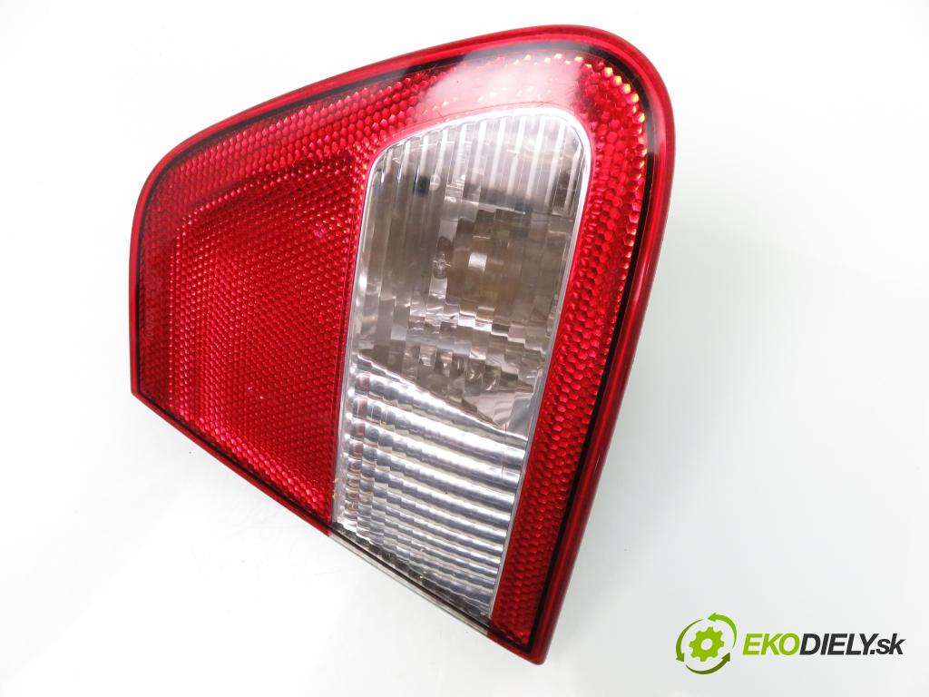 SEAT CORDOBA (6K2) SEDAN 2000 81,00 1.9 TDI - ASV 1896,00 světlo pravé zadní kufr 6K5945092F