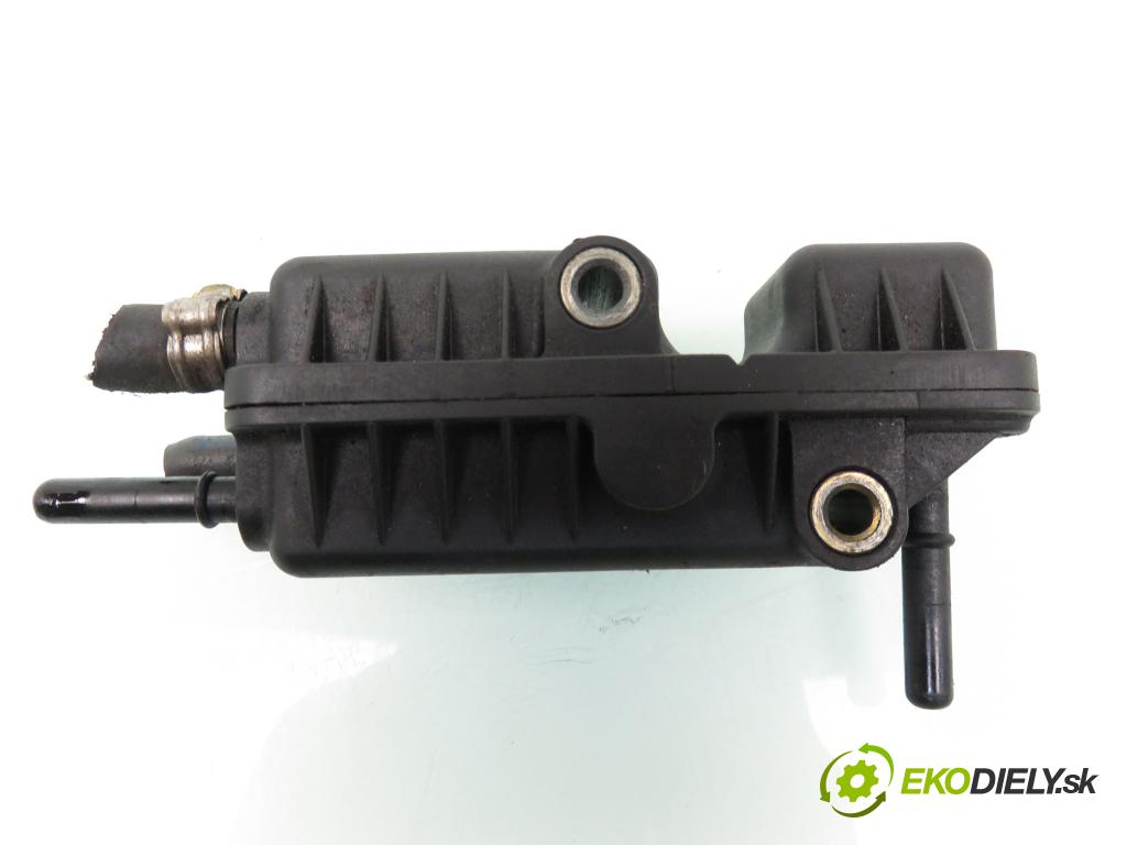 FIAT STILO (192_) HB 2005 85,00 1.9 JTD 115 - 192 A1.000 1910,00 rozdělovač paliva A997