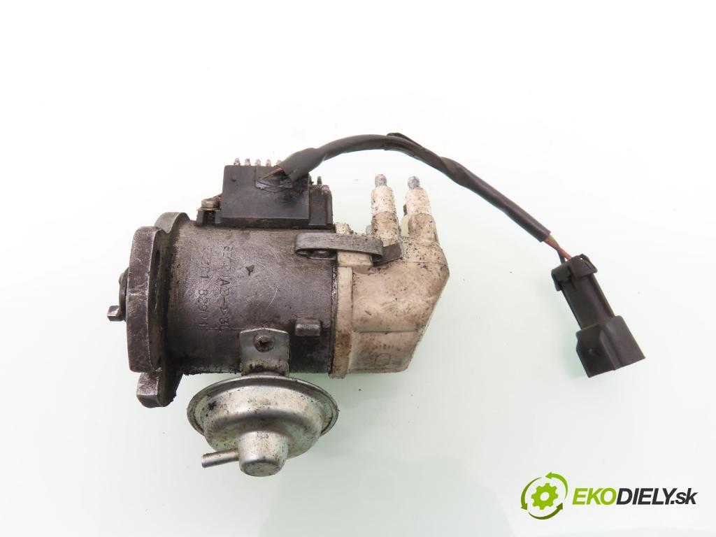 FIAT UNO (146_) HB 1993 33,00 1 - 156 A2.000 999,00 rozdělovač ZAPALOVÁNÍ 829R1829P1 ; 829R1