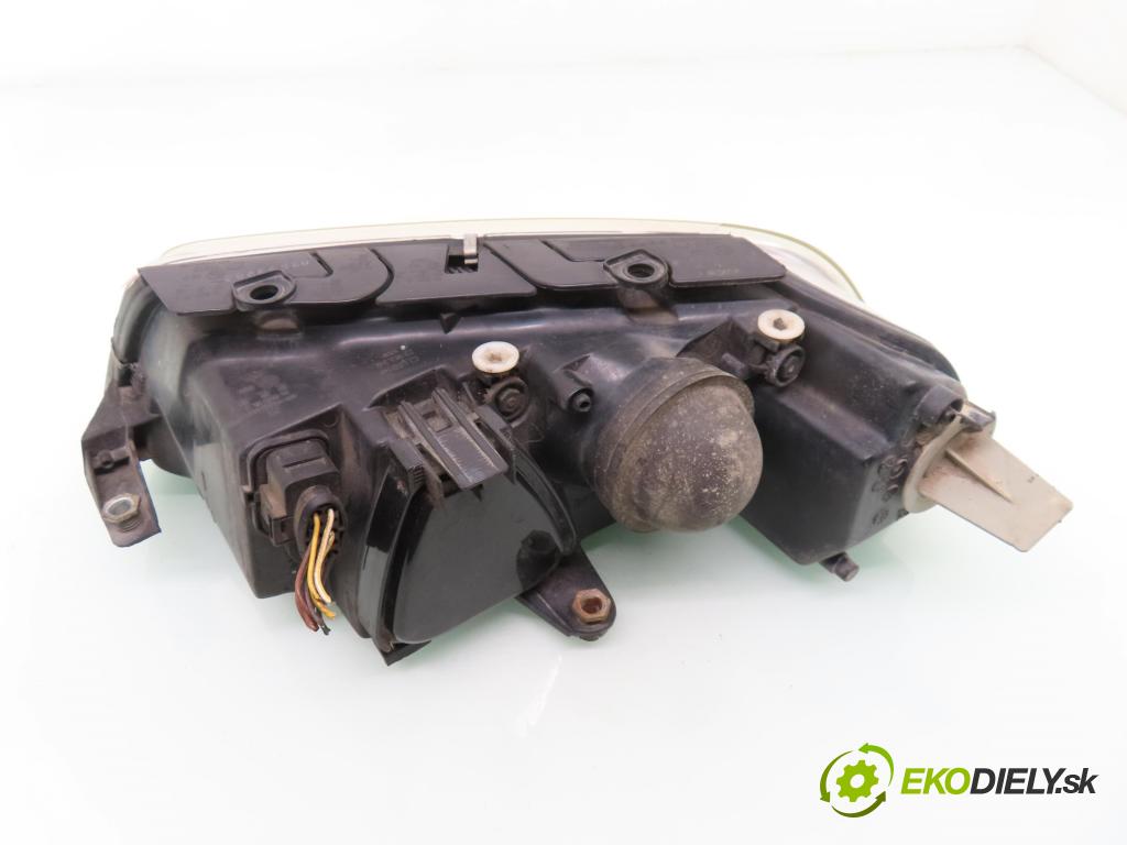 VW PASSAT B5.5 (3B3) SEDAN 2000 74,00 1.9 TDI PD 101 - AVB 1896,00 Svetlo PP