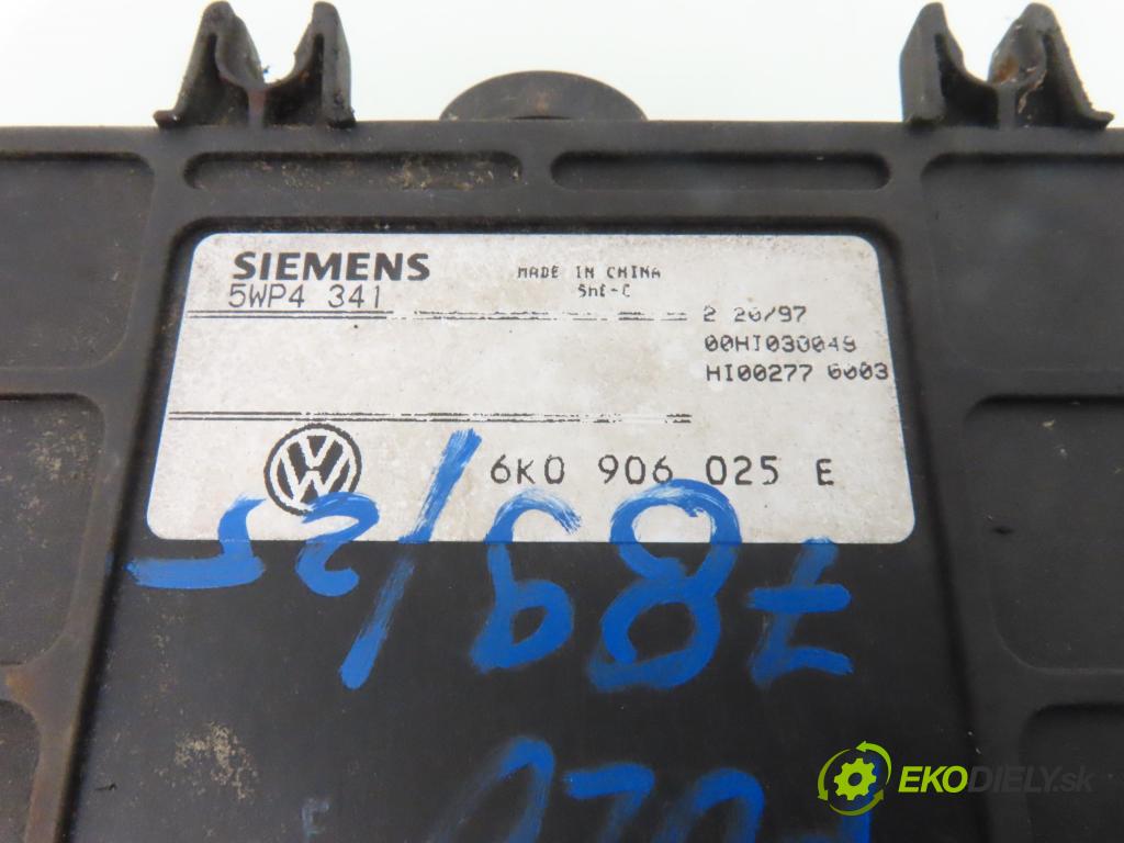 VW POLO Variant (6V5) KOMBI 1997 74,00 1.6 - AEH 1595,00 řídící jednotka motora 6K0906025E ; 5WP4341