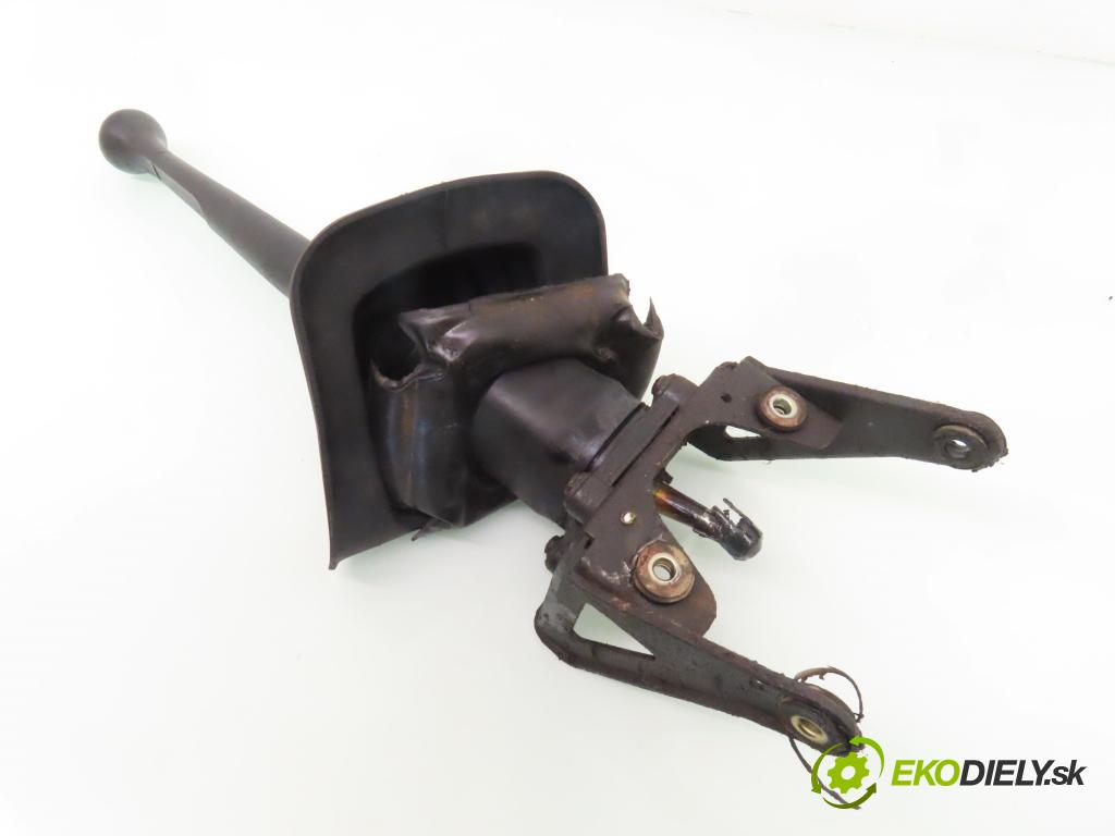FORD TRANSIT Furgon (FA_ _) FURGON 2000 55,00 2.0 DI (FAE_, FAF_, FAG_) - D3FA 1998,00 ZVEDÁK: