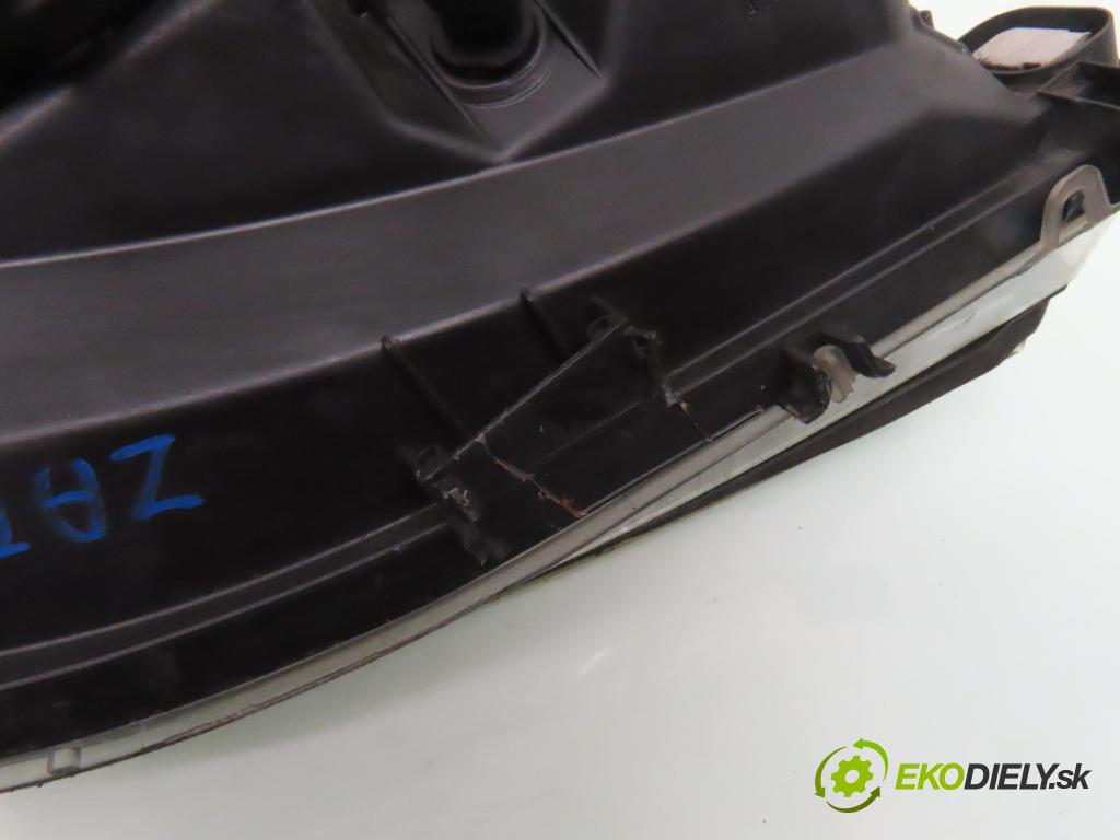 OPEL ZAFIRA A Nadwozie Wielkopojemne (MPV) (T98) MINIVAN 2002 74,00 2.0 DTI 16V 101 - Y 20 DTH 1995,00 Svetlo LP