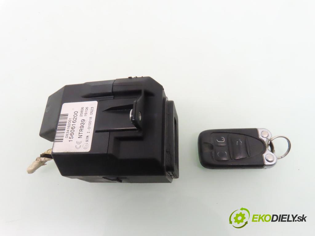 ALFA ROMEO 159 Sportwagon (939_) SEDAN 2006 110,00 1.9 JTDM 16V - 939 A2.000 1910,00 spínačka 1560616200 (Spínací skříňka)