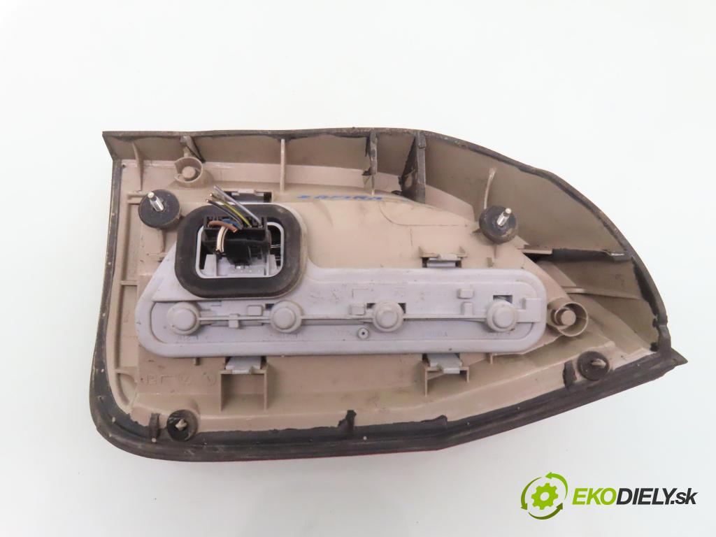 OPEL ZAFIRA A Nadwozie Wielkopojemne (MPV) (T98)  MINIVAN 2004 92,00 1.8 16V 125 - Z 18 XE 1796,00 světlo levé zadní 62280