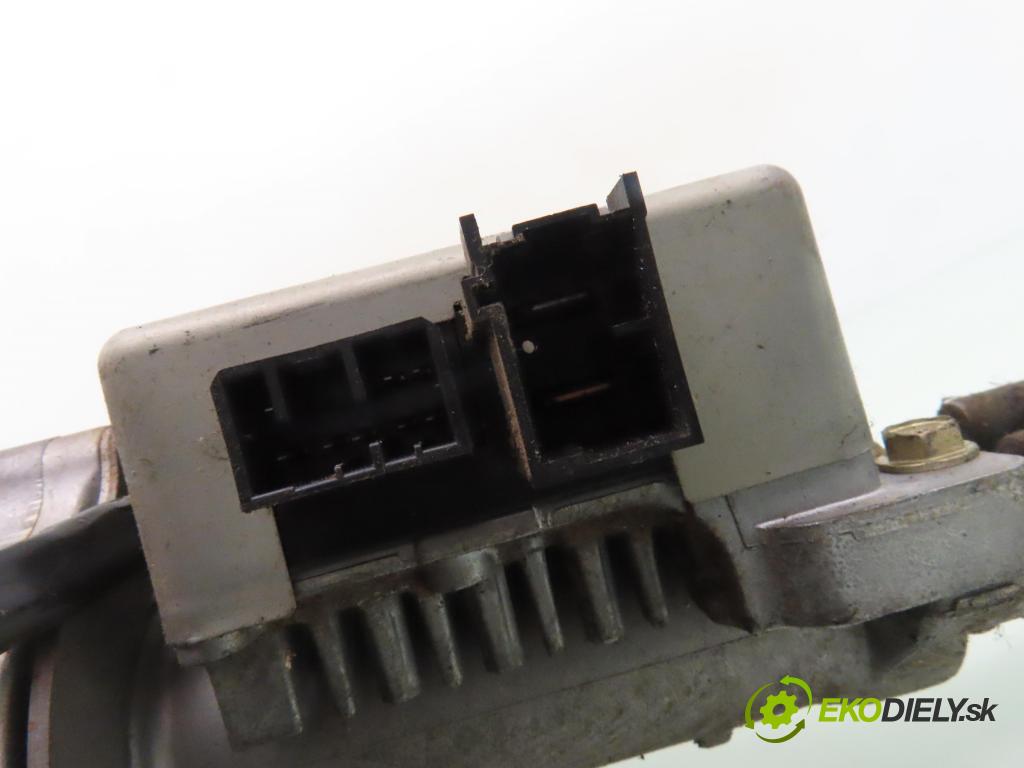 OPEL CORSA C (X01) HB 2004 55,00 1.2 16V 75 - Z 12 XE 1199,00 SLOUPEC / PODPORA elektrický 13136672 ; 13136673 ; 001407140
