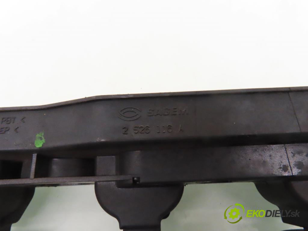 OPEL ZAFIRA A Nadwozie Wielkopojemne (MPV) (T98)  MINIVAN 2004 92,00 1.8 16V 125 - Z 18 XE 1796,00 cívka zapalovací 90536194 ; 5WK93171 ; 2526116A