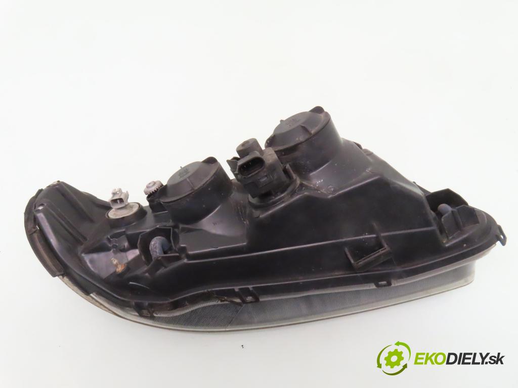 NISSAN ALMERA II (N16) HB 2003 66,00 1.5 - QG15DE 1498,00 Svetlo LP 