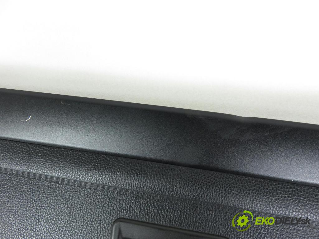 VW PASSAT B6 Variant (3C5) KOMBI 2005 103,00 2.0 TDI 16V - BKP 1968,00 Roleta kufr 3C9867871H
