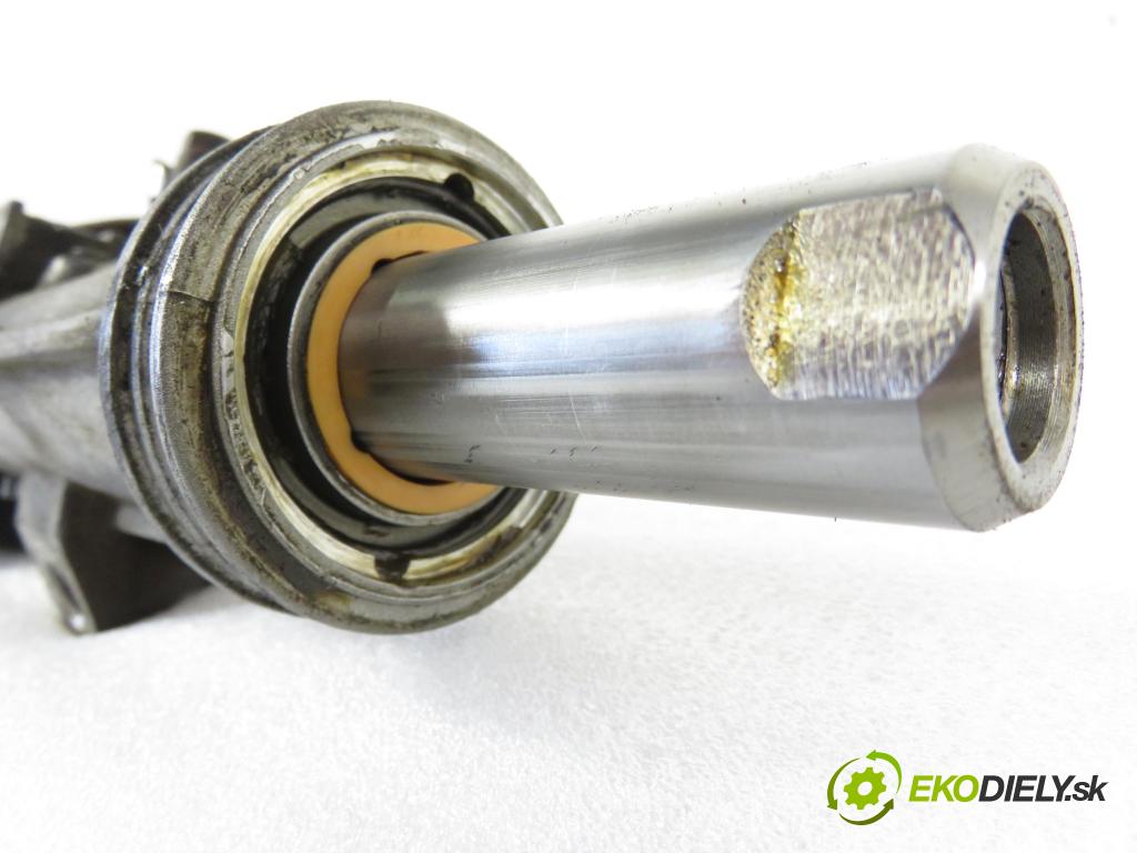 ALFA ROMEO 147 (937_) HB 2002 85,00 1.9 JTD 8V - 937 A2.000 1910,00 řízení ZE posilovačem 00467555280 ; 37502328