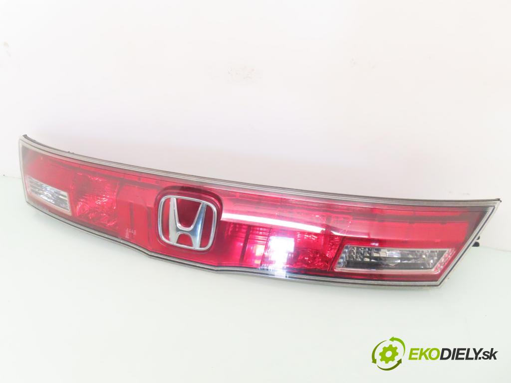 HONDA CIVIC VIII (FN, FK) HB 2008 61,00 1.4 (FK1) - L13A7 1339,00 zadní část - čelo dveří kufr 13216721