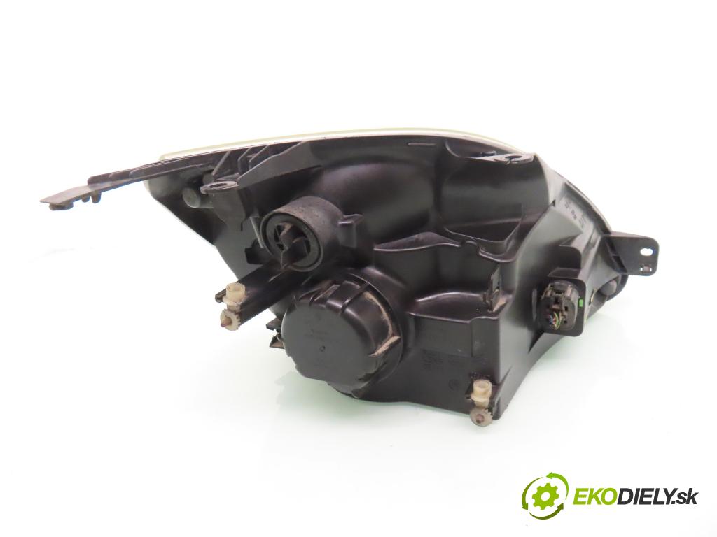 FORD FIESTA V (JH_, JD_) HB 2003 59,00 1.4 16V - FXJA 1388,00 Svetlo LP 2S6X13W030AH