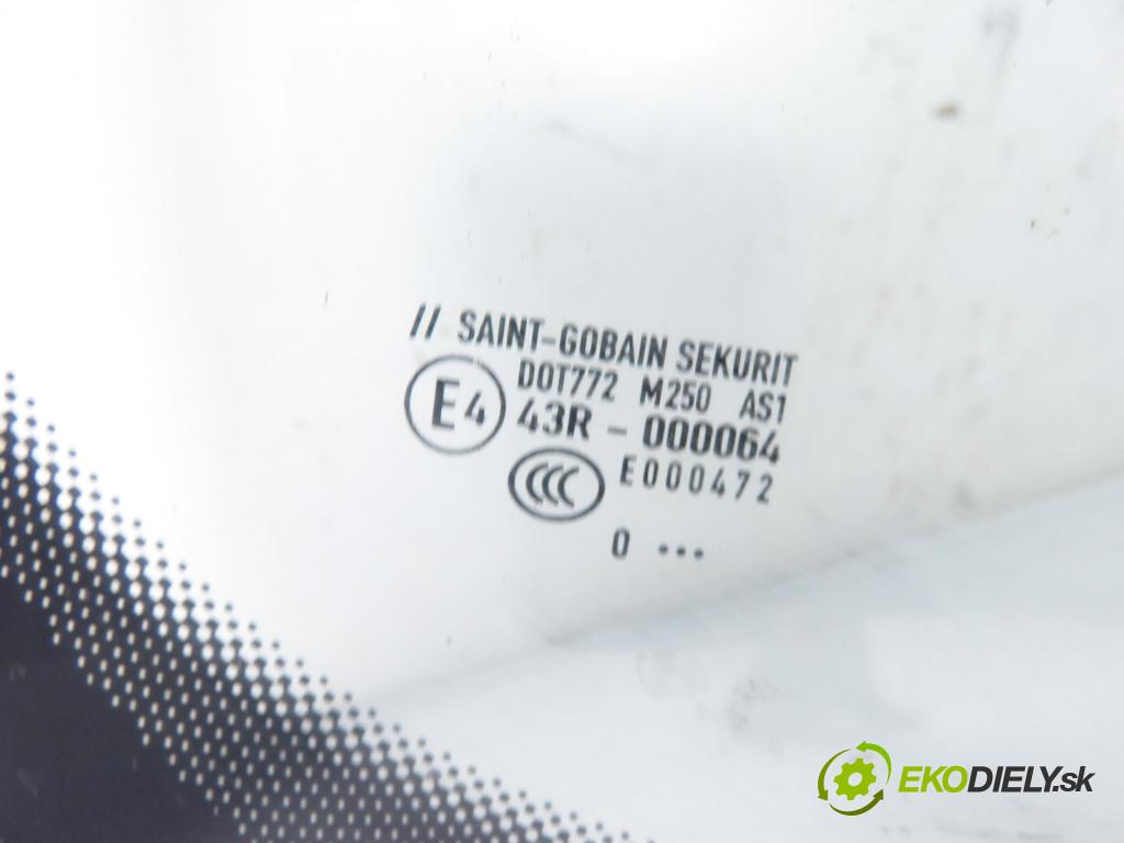 AUDI A6 (4F2, C6) SEDAN 2004 155,00 3.0 TDI quattro - BNG 2967,00 okno PŘEDNÍ 4E0955559A