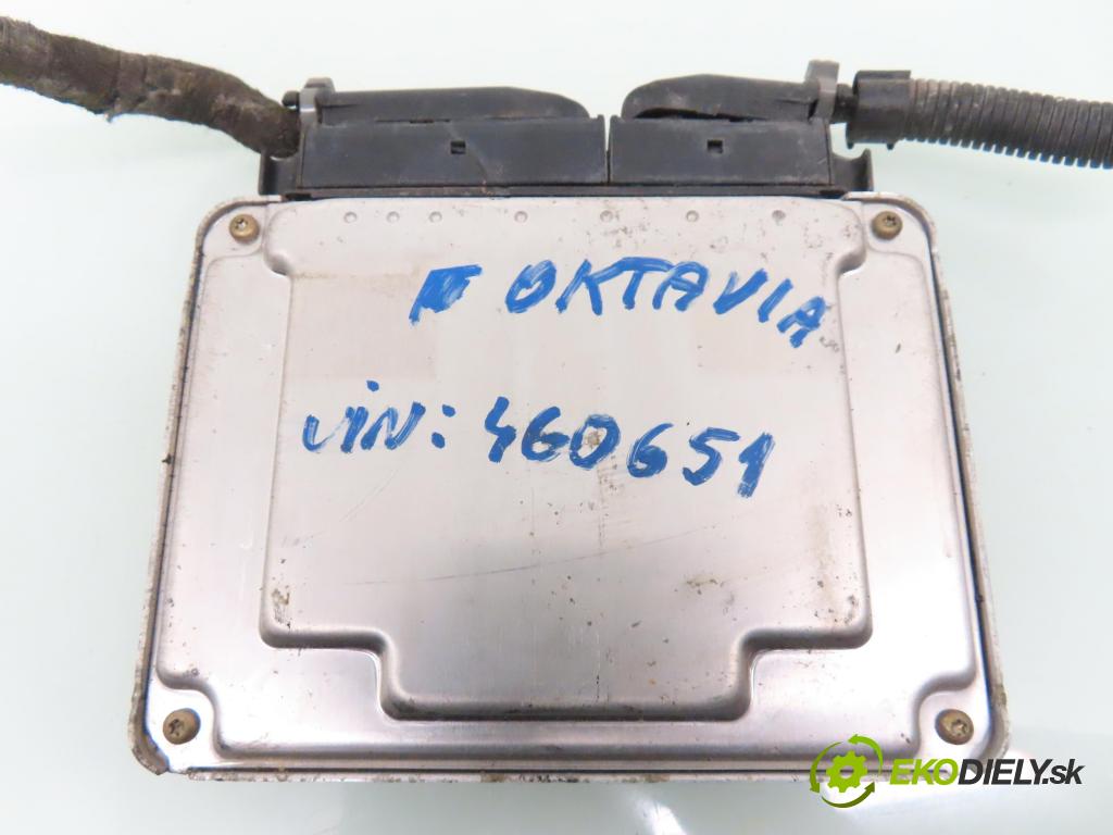 SKODA OCTAVIA I (1U2) SEDAN 2001 66,00 1.9 TDI - ALH 1896,00 řídící jednotka motora 038906012H ; 0281010129