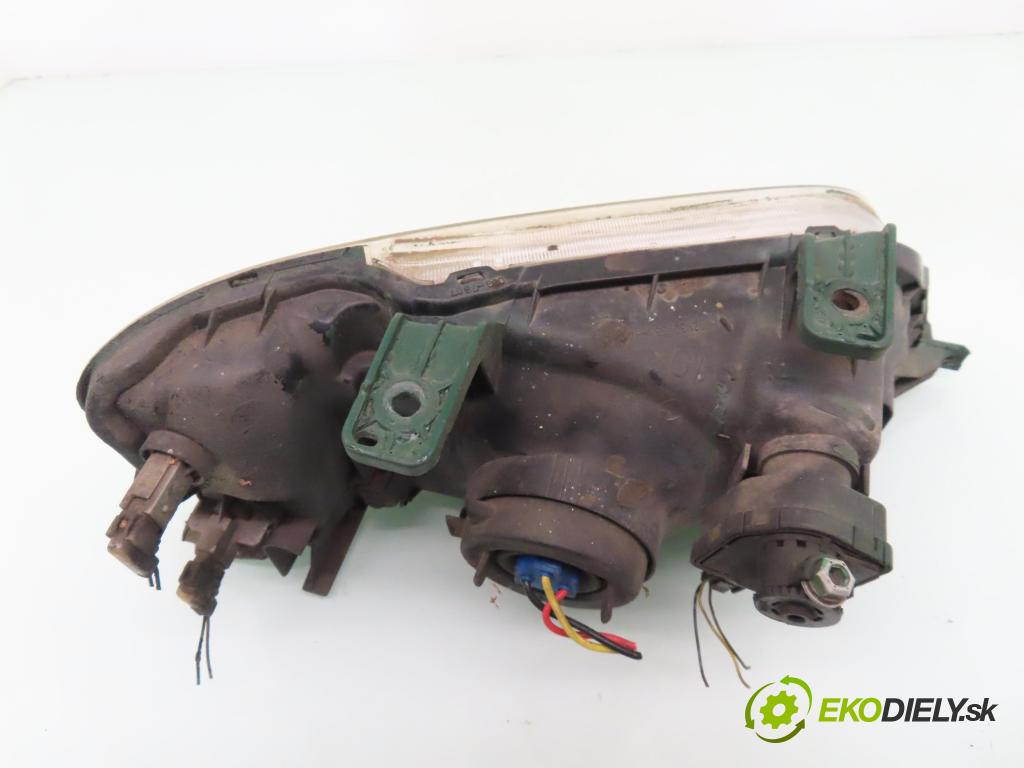 HONDA CR-V I (RD) SUV 1999 94,00 2 - B20B4 1973,00 Svetlo LP