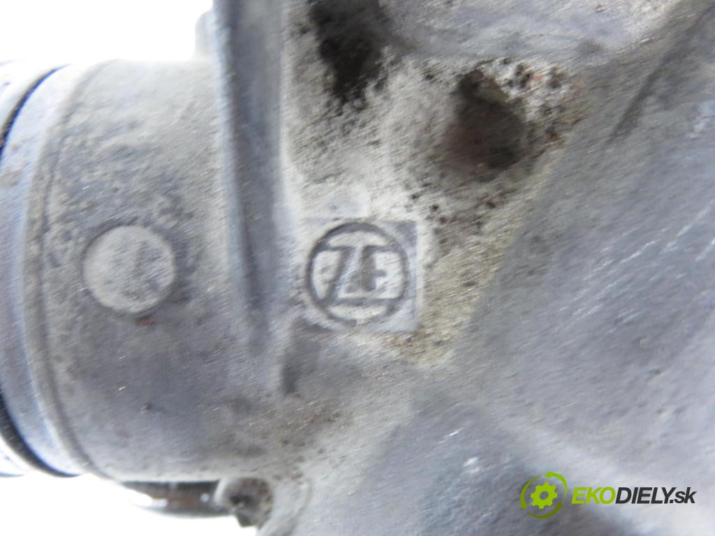 AUDI A4 (8D2, B5) KOMBI 1997 92,00 1.8 - ADR 1781,00 řízení ZE posilovačem 8D1422072R ; 8D1422105B