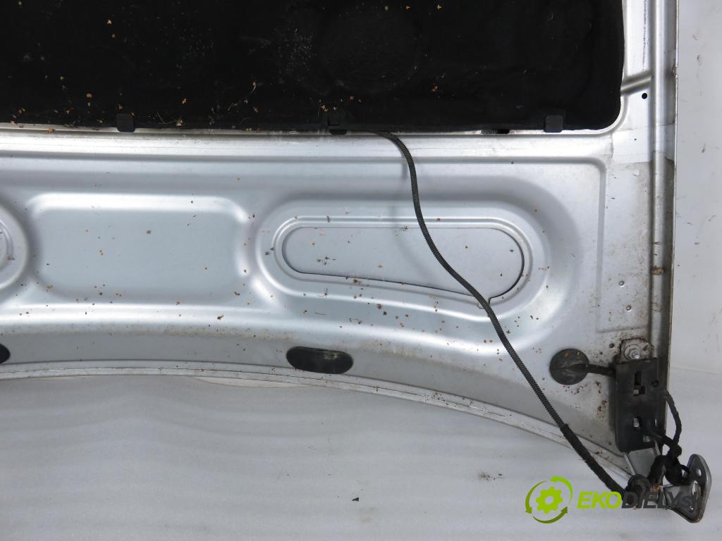 AUDI A6 (4F2, C6) SEDAN 2004 155,00 3.0 TDI quattro - BNG 2967,00 kapota  (Kapota)