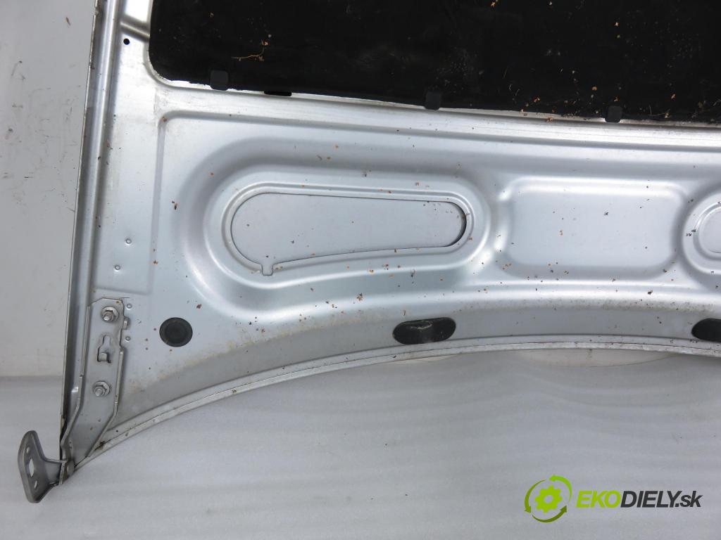 AUDI A6 (4F2, C6) SEDAN 2004 155,00 3.0 TDI quattro - BNG 2967,00 kapota  (Kapota)