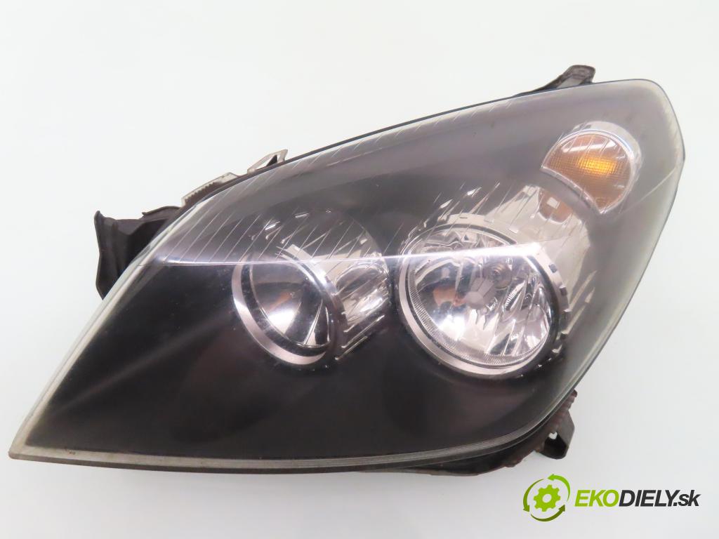 OPEL ASTRA H Kombi (A04) KOMBI 2006 74,00 1.9 CDTI - Z 19 DTL 1910,00 Svetlo LP 93178635 ; 1EG27037021