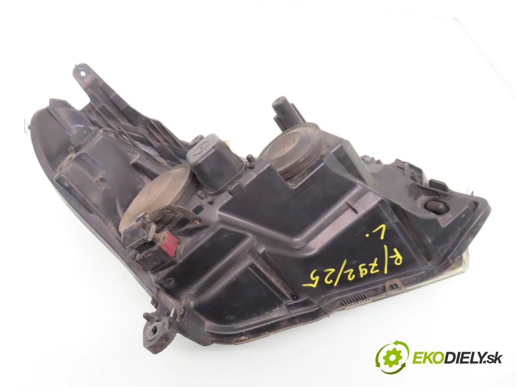 OPEL ASTRA H Kombi (A04) KOMBI 2006 74,00 1.9 CDTI - Z 19 DTL 1910,00 Svetlo LP 93178635 ; 1EG27037021