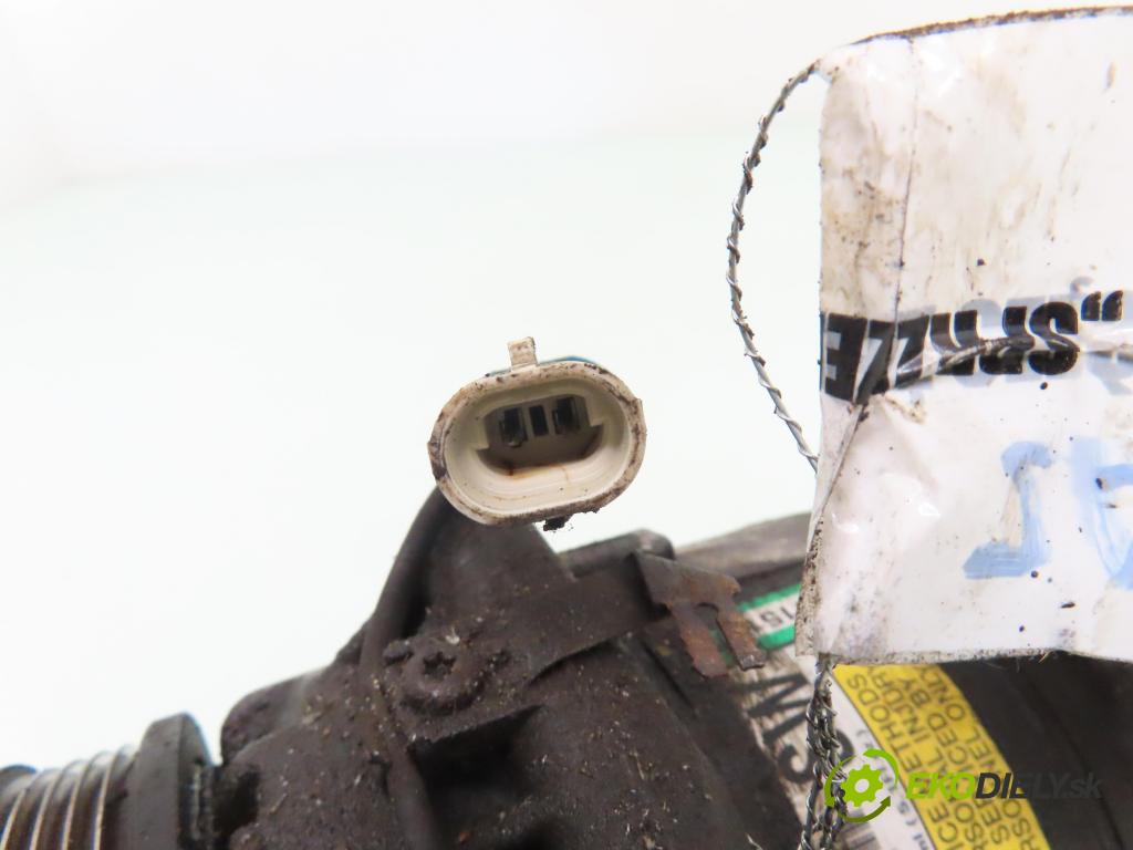 OPEL ZAFIRA A Nadwozie Wielkopojemne (MPV) (T98)  MINIVAN 2004 92,00 1.8 16V 125 - Z 18 XE 1796,00 KOMPRESOR: klimatizácie 24464151 (Kompresor klimatizácie)