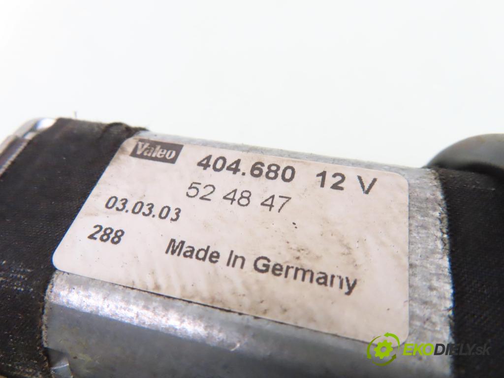 AUDI A8 D3 (4E2, 4E8) SEDAN 2003 202,00 4.0 TDI quattro - ASE 3936,00 hřídel tyč volantu 4E0905852B ; 404680 (Tyč řízení (volantu))