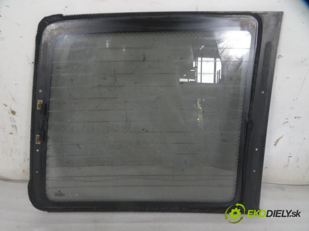 VW TRANSPORTER IV Skrzynia (70XA) FURGON 1996 50,00 1.9 TD 68 - ABL 1896,00 okno BRÁNKY pravá 