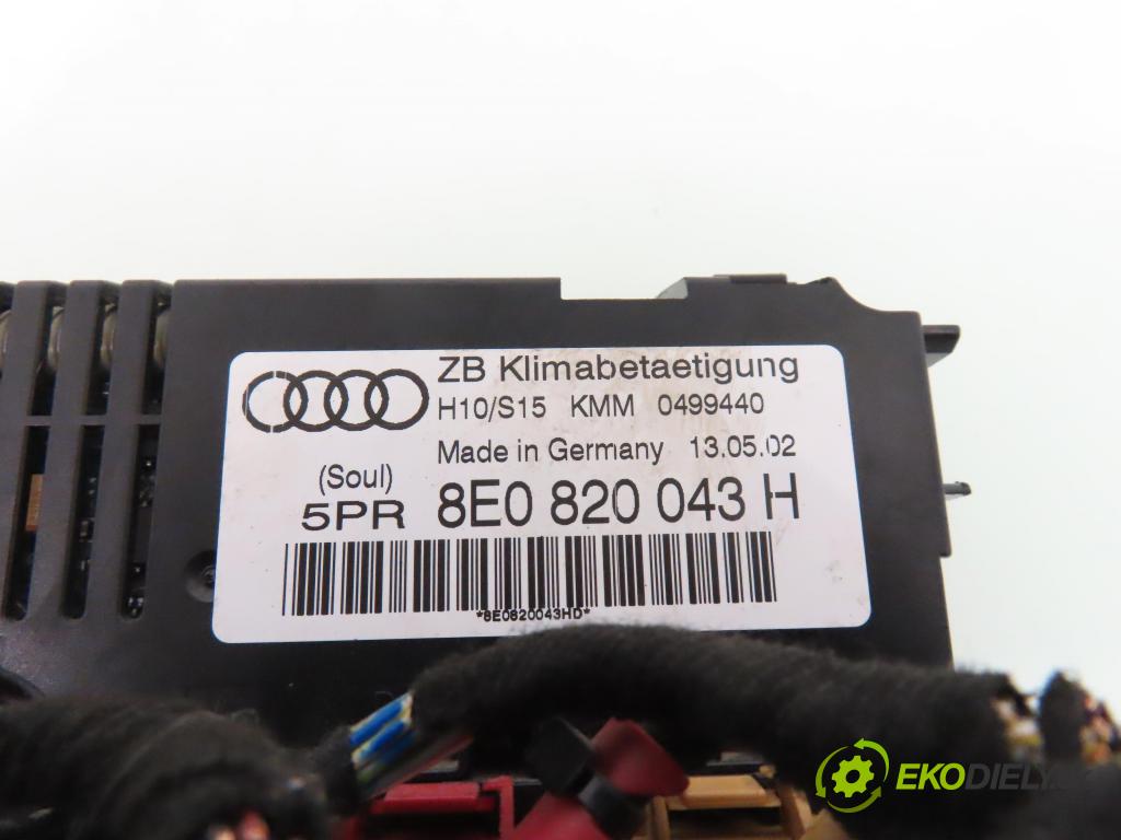 AUDI A4 (8E2, B6) SEDAN 2001 96,00 2.0 20V 130 - ALT 1984,00 Panel topení KLIMATRONIK 8E0820043H