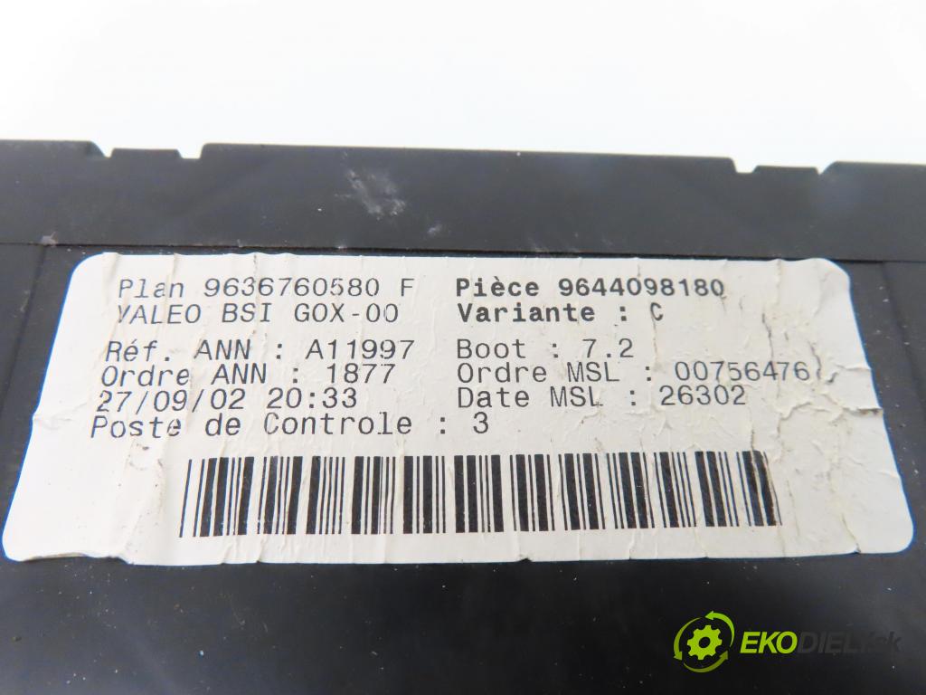 PEUGEOT 307 SW (3H) KOMBI 2002 81,00 1.6 16V - NFU (TU5JP4) 1587,00 MODUL BSI 9636760580F ; 9644098180
