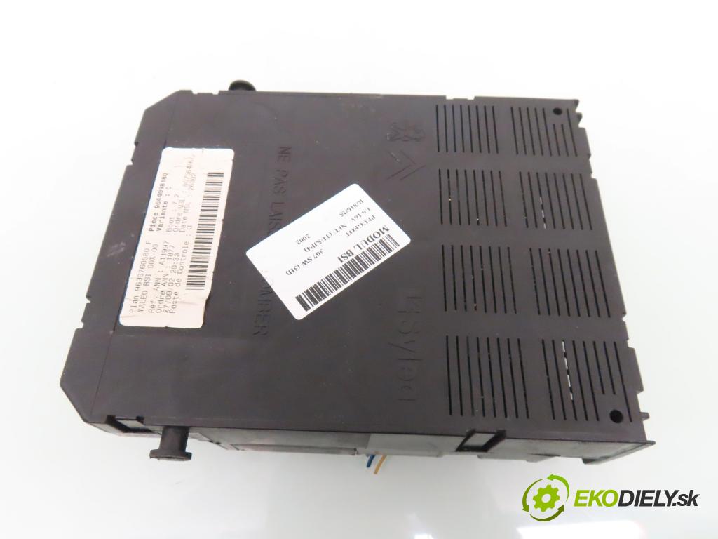 PEUGEOT 307 SW (3H) KOMBI 2002 81,00 1.6 16V - NFU (TU5JP4) 1587,00 MODUL BSI 9636760580F ; 9644098180