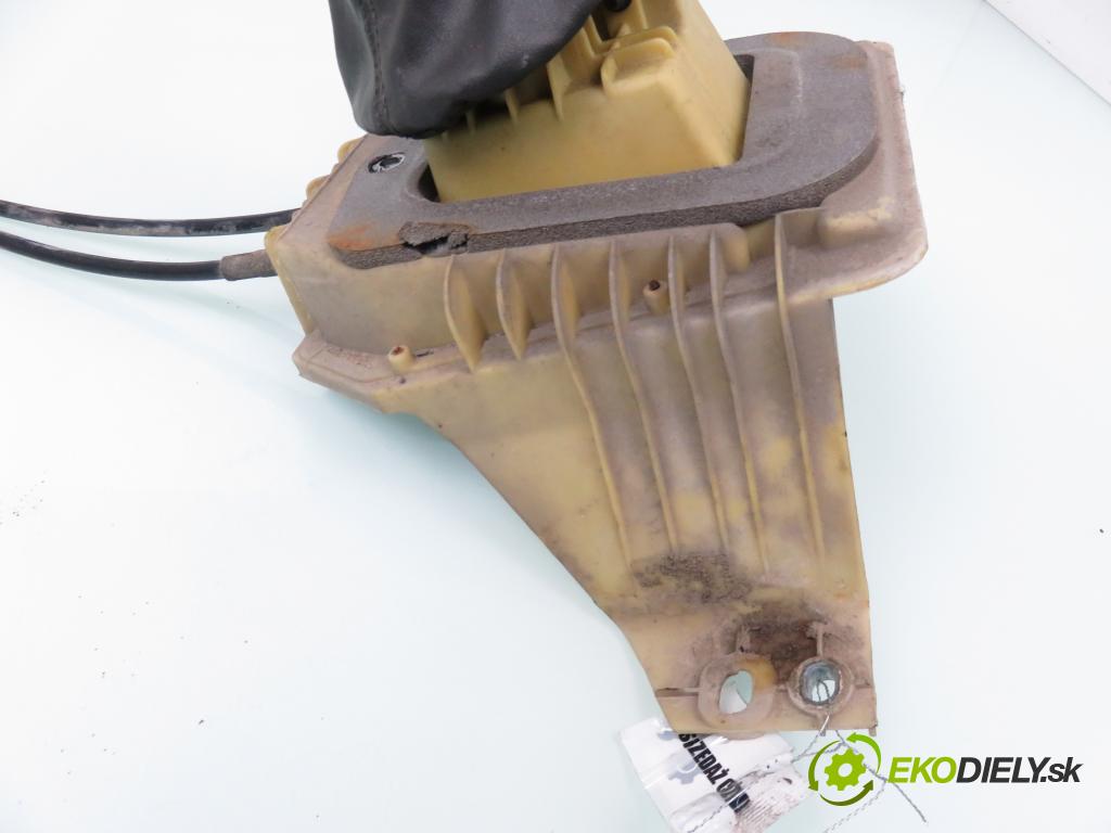 FIAT PUNTO (188_) HB 2002 44,00 1.2 60 - 188 A4.000 1242,00 ZVEDÁK: 7353104020