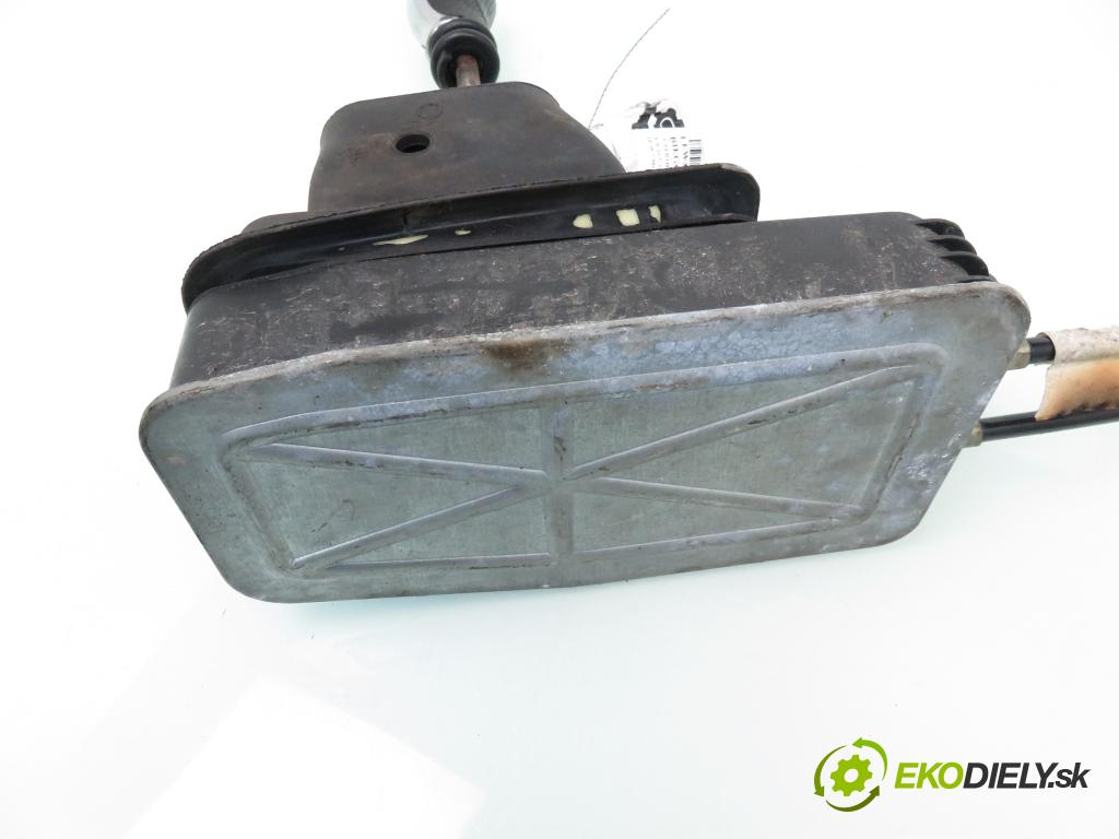 CITROEN C5 I Break (DE_) KOMBI 2001 85,00 1.8 16V (DE6FZB, DE6FZE) - 6FZ (EW7J4) 1749,00 ZVEDÁK: