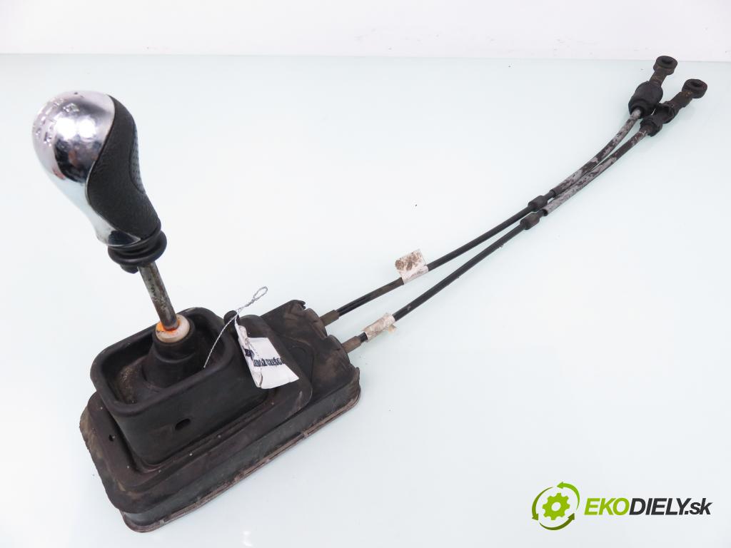CITROEN C5 I Break (DE_) KOMBI 2001 85,00 1.8 16V (DE6FZB, DE6FZE) - 6FZ (EW7J4) 1749,00 ZVEDÁK:
