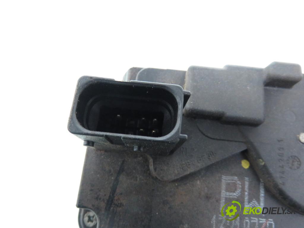 OPEL ASTRA H (A04) HB 2005 74,00 1.7 CDTI 100 - Z 17 DTH 1686,00 zámok PTE 13210739