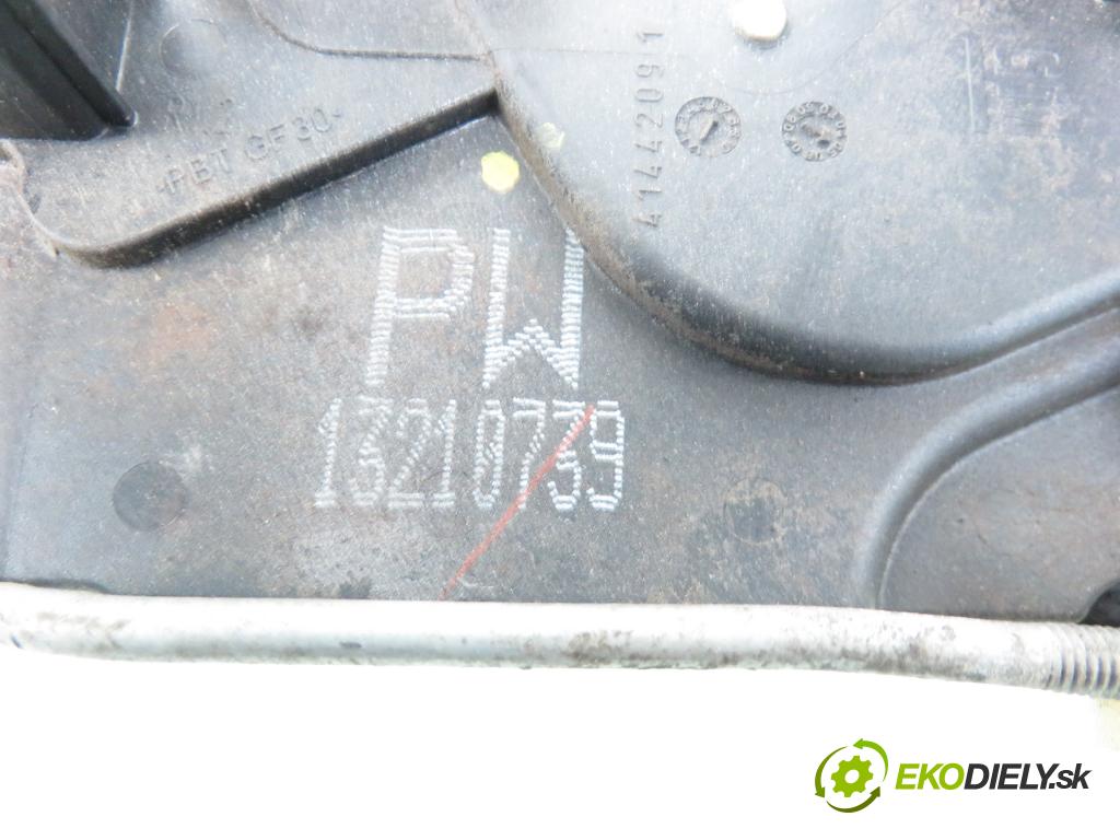 OPEL ASTRA H (A04) HB 2005 74,00 1.7 CDTI 100 - Z 17 DTH 1686,00 zámok PTE 13210739