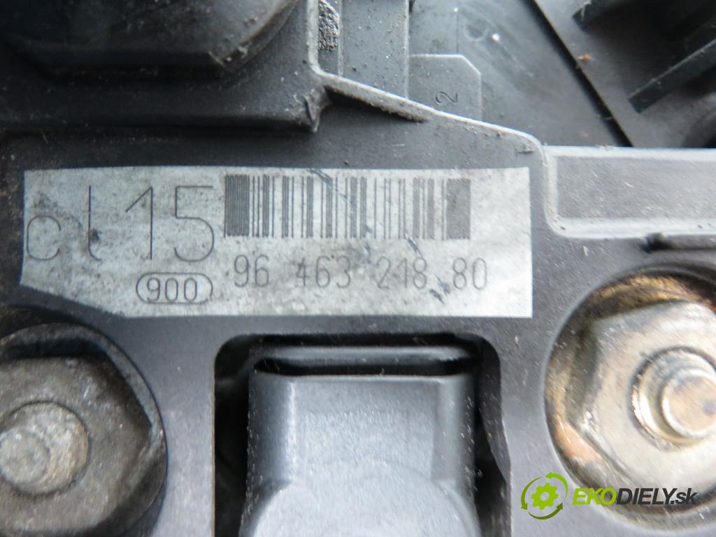 CITROEN C4 I (LC_) HB 2006 66,00 1.6 HDi - 9HX (DV6ATED4) 1560,00 Alternátor 0124525035 ; 9646321880 (Alternátor)