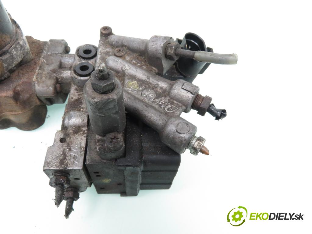 VW GOLF III (1H1) HB 1993 66,00 1.8 - ABS 1781,00 Pumpa ABS 10044707453 (Pumpa ABS)