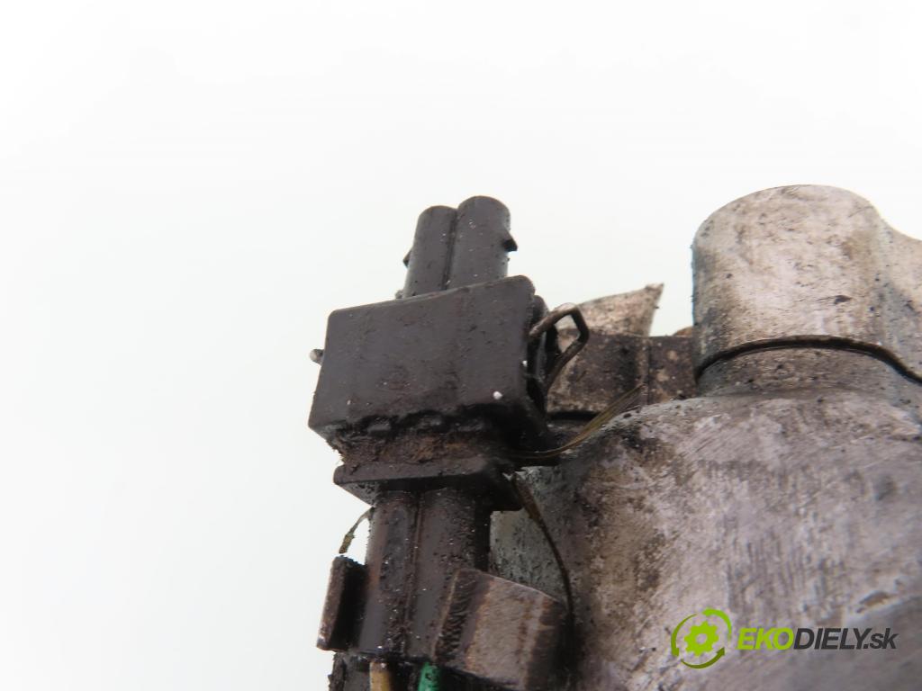 VW POLO Variant (6V5) KOMBI 1997 74,00 1.6 - AEH 1595,00 KOMPRESOR: klimatizácie 1J0820803A (Kompresor klimatizácie)