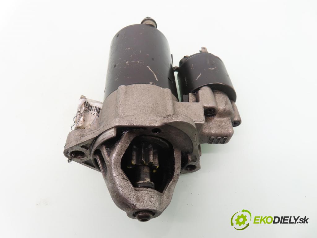 AUDI A4 (8D2, B5) KOMBI 1997 92,00 1.8 - ADR 1781,00 Štartér 0001107068 ; 058911023B (Štartér)