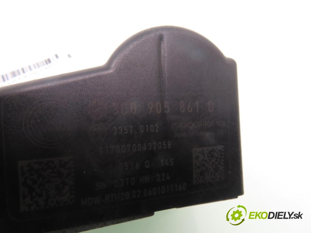 VW PASSAT B6 (3C2) SEDAN 2006 125,00 2.0 TDI - BMR 1968,00 blokáda tyče volantu 3C0905861D